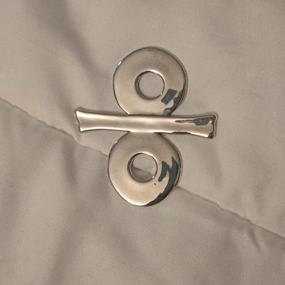 RLM (Robert Lee Morris) Designer pendant in Silver